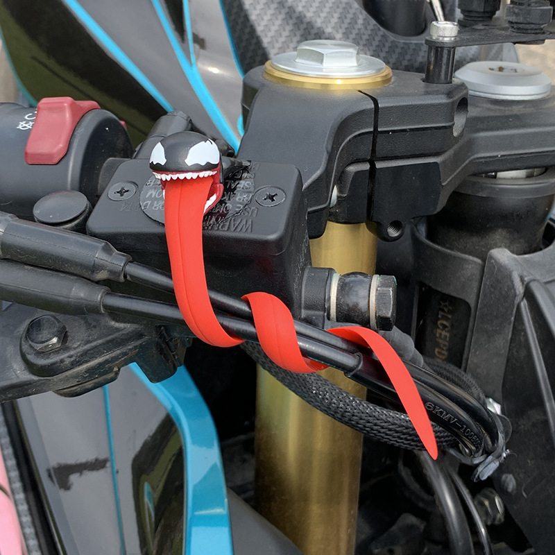 Niedlicher Venom USB-Kabelhalt – Car Cable Organizer Bewertung und Preis